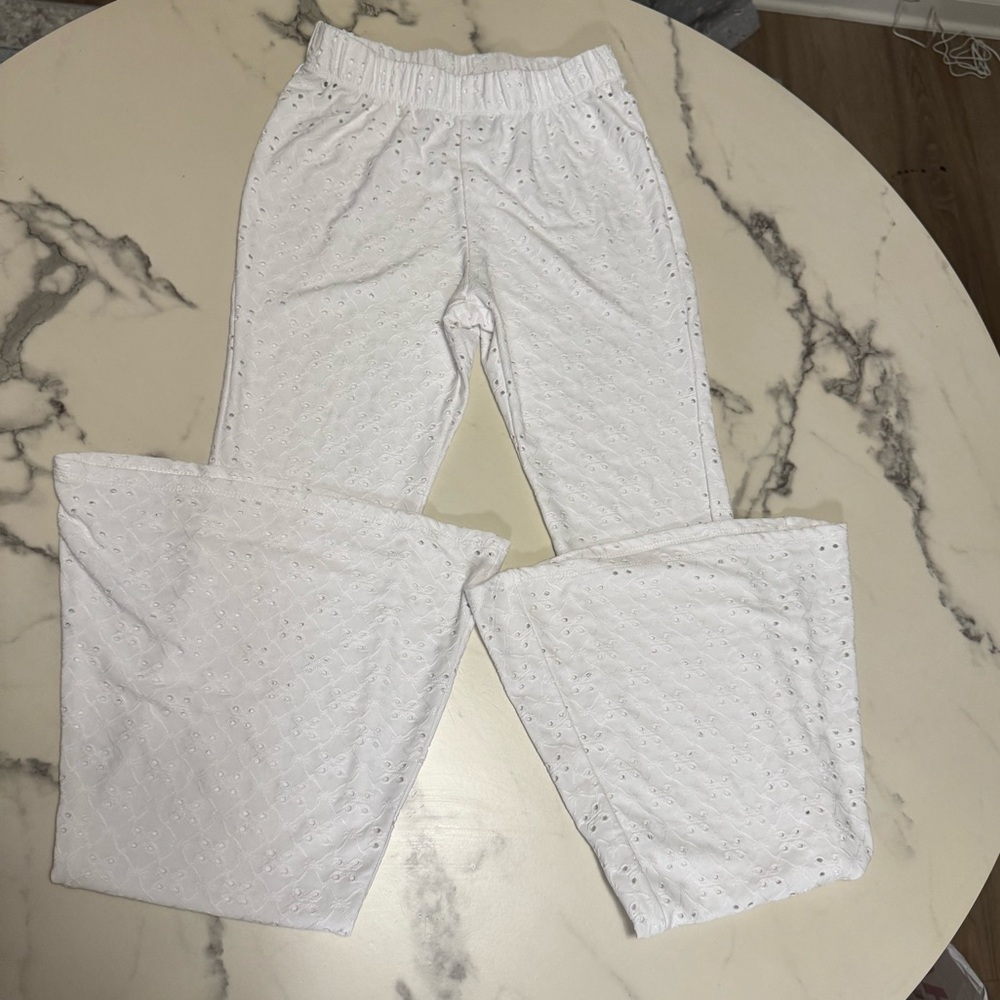 White floral eyelet flare summer pants